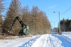 フィンランド、ロシア国境でのフェンス設置を開始